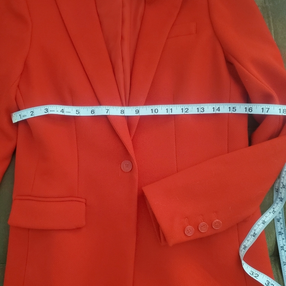 Kenar Single Button Waffle Weave Blazer - Picture 5 of 14